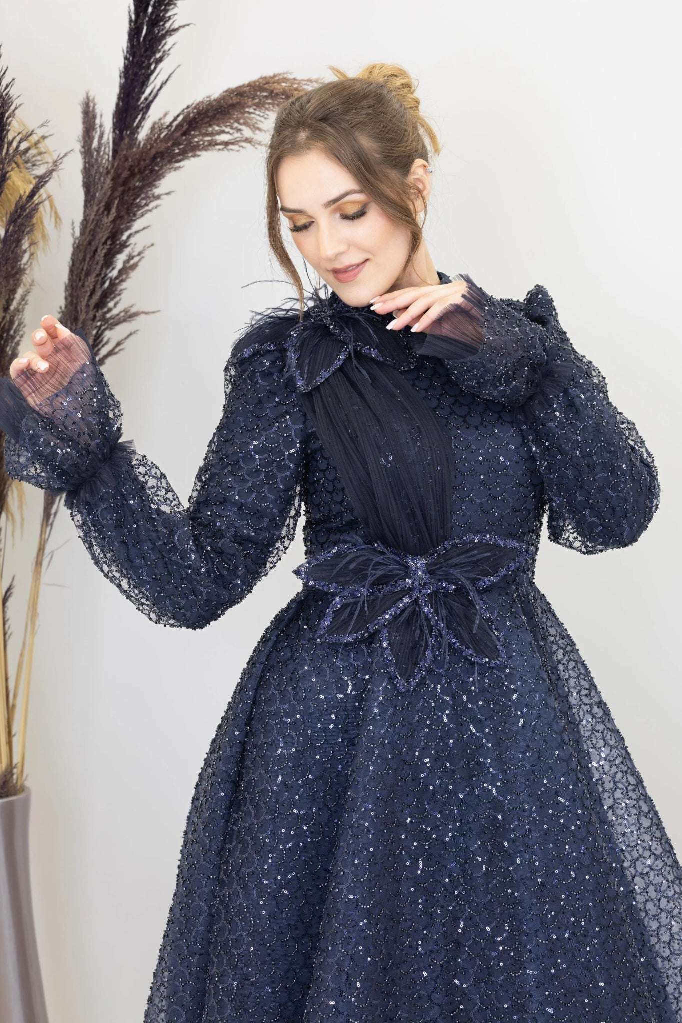 Omuz Ve Beli Çiçek Detaylı Adel Tesettür Abiye - FioraofDress - tesettur - abiye - LACİVERT - 38 - hijab - evening - dress