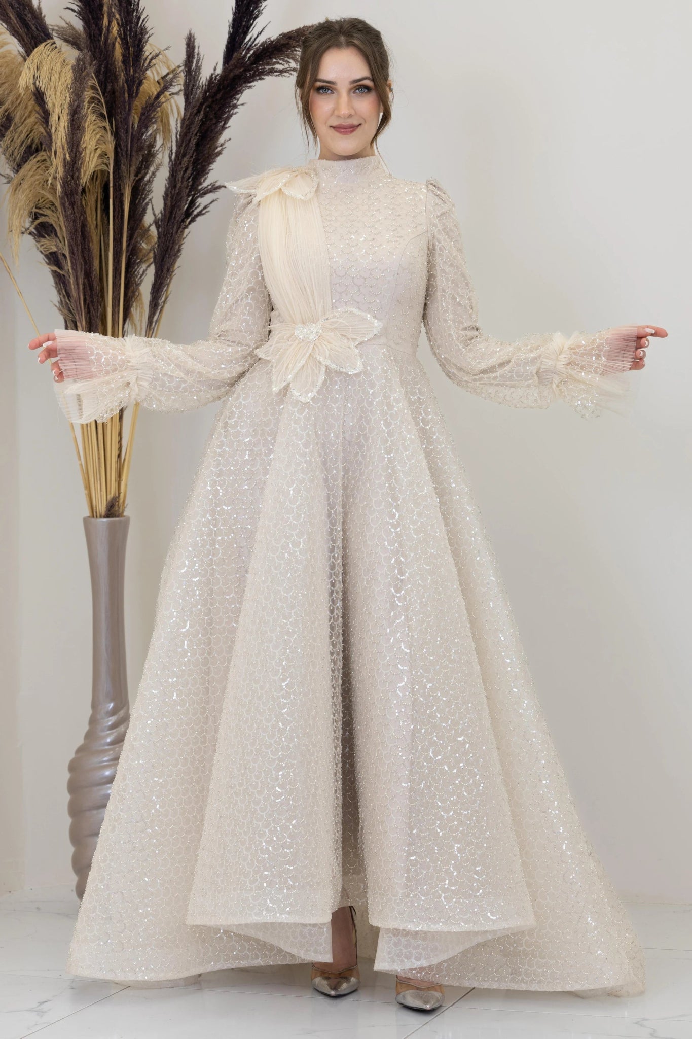 Omuz Ve Beli Çiçek Detaylı Adel Tesettür Abiye - FioraofDress - tesettur - abiye - bejj - 54 - hijab - evening - dress