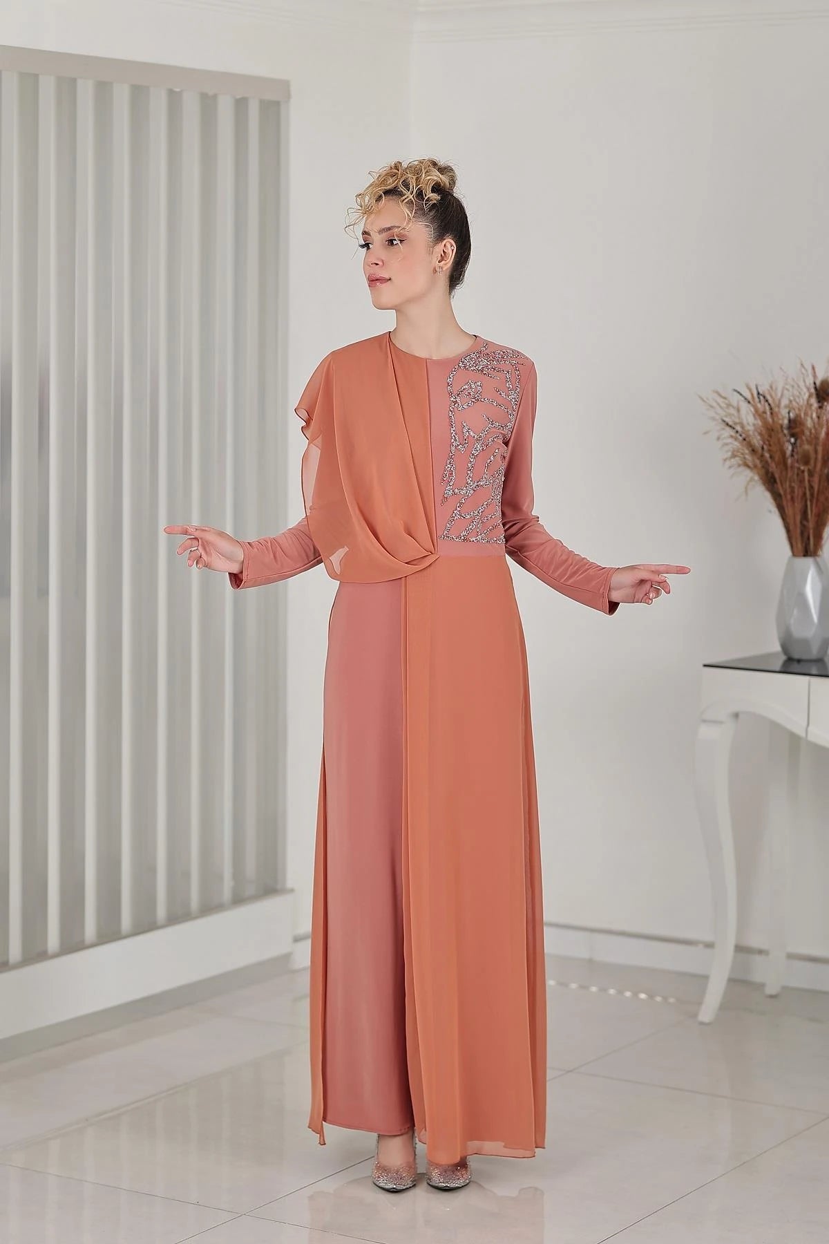 Taş Detay Şifon Zeren Tesettür Tulum Soğan Kabuğu - FioraofDress - tesettur - abiye - 48 - hijab - evening - dress